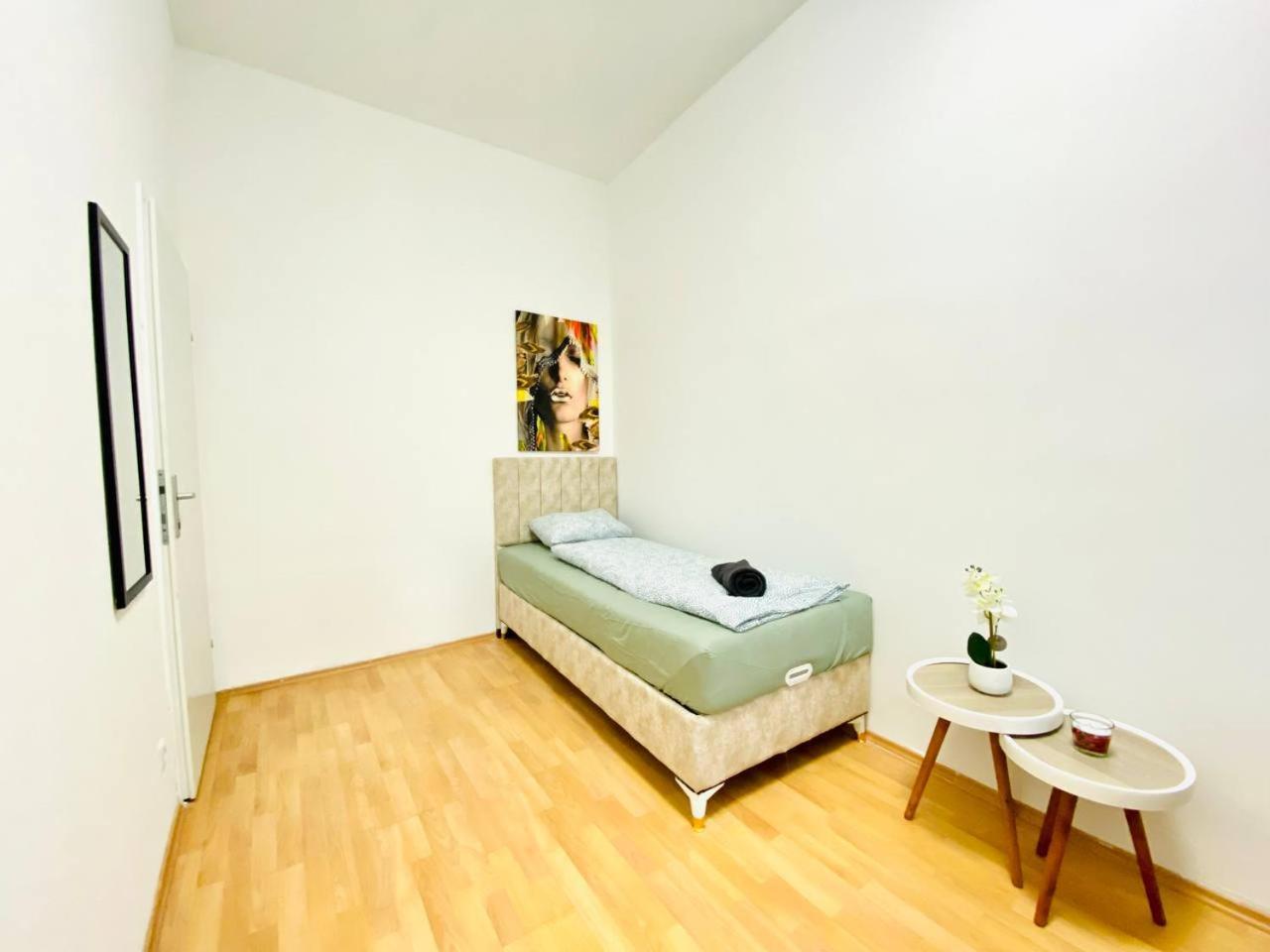 Comfortable Room In The 23Rd District Of Vienna Fr4 エクステリア 写真