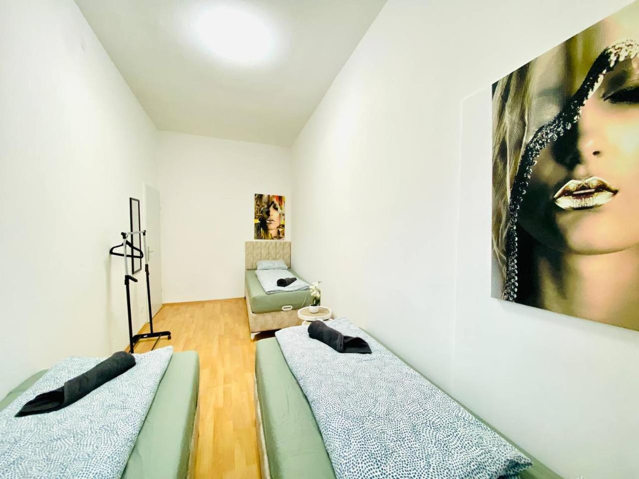 Comfortable Room In The 23Rd District Of Vienna Fr4 エクステリア 写真