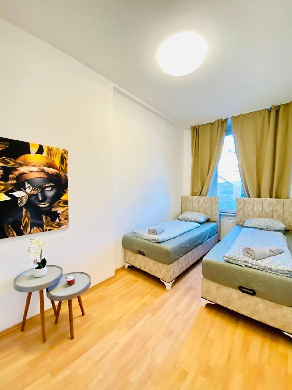 Comfortable Room In The 23Rd District Of Vienna Fr4 エクステリア 写真