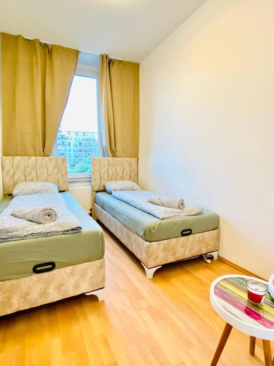 Comfortable Room In The 23Rd District Of Vienna Fr4 エクステリア 写真